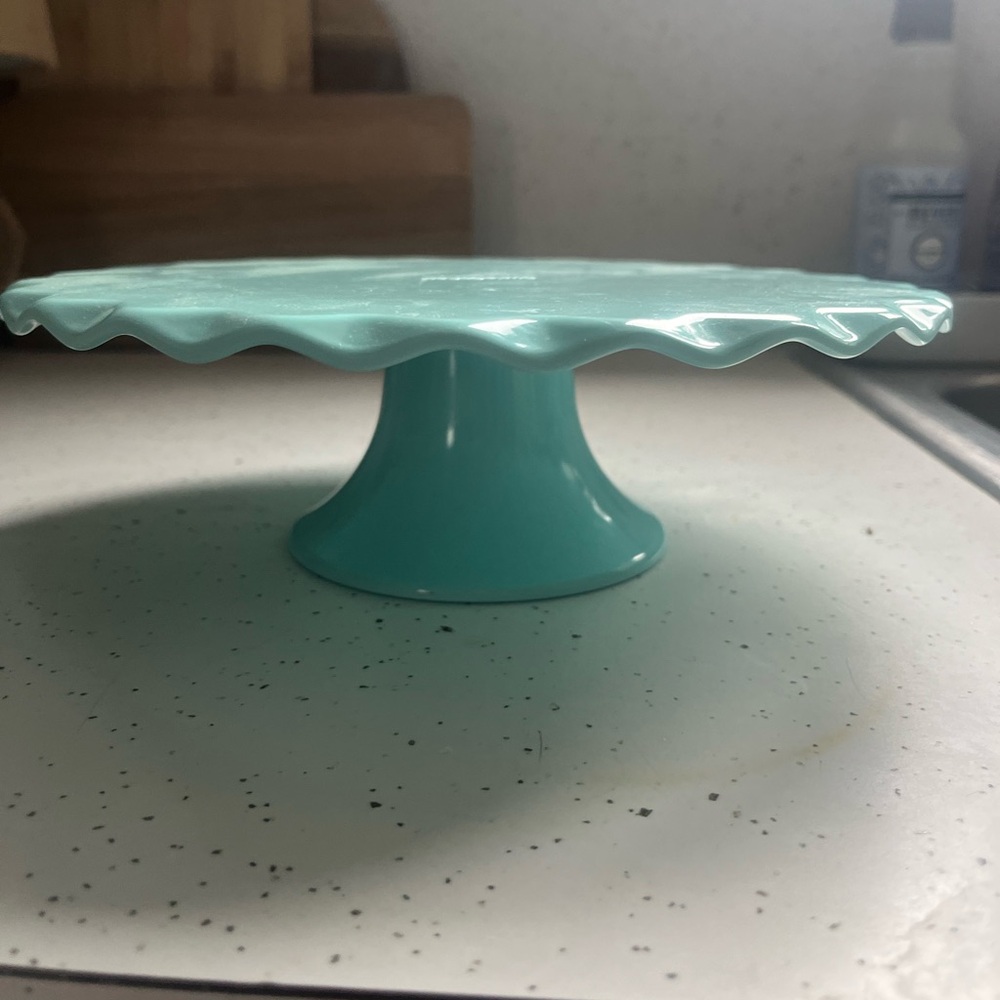 Aqua Cake Stand with Ruffled Edge